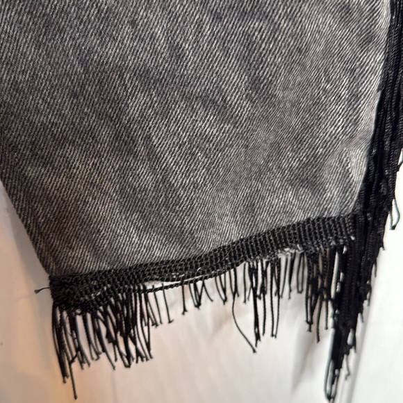 Nasty Gal Fringe Cropped High Waisted Black Jeans W-973 Sz 4 - Picture 6 of 12